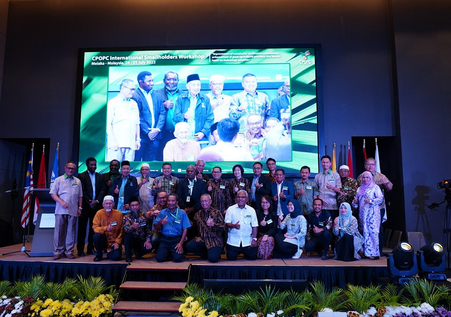 Perjalanan Petani ke Malaysia: Diskusi Mencerahkan hingga Eksplorasi Teknologi Mutakhir