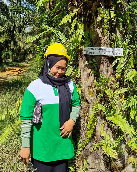 Sulastri, Manager ICS Koperasi Jasa Mutiara Kongbeng: Jujurlah Memimpin 